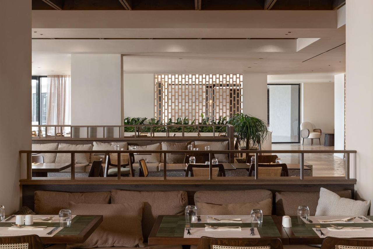 Helea Lifestyle Beach Resort Kallithea  Ngoại thất bức ảnh The restaurant