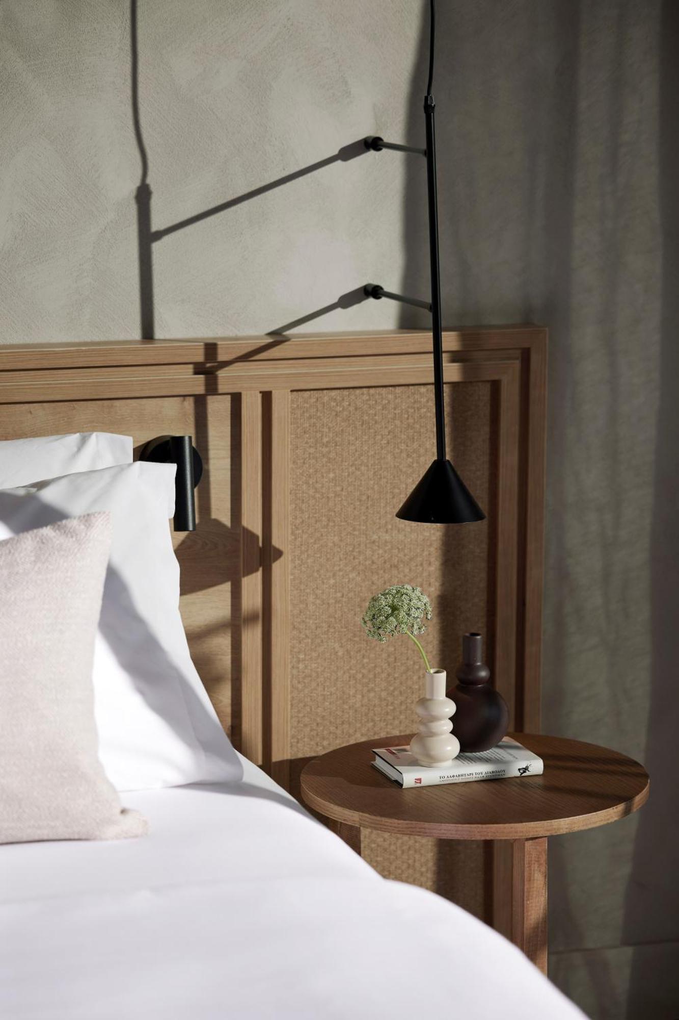 Helea Lifestyle Beach Resort Kallithea  Ngoại thất bức ảnh A wall light