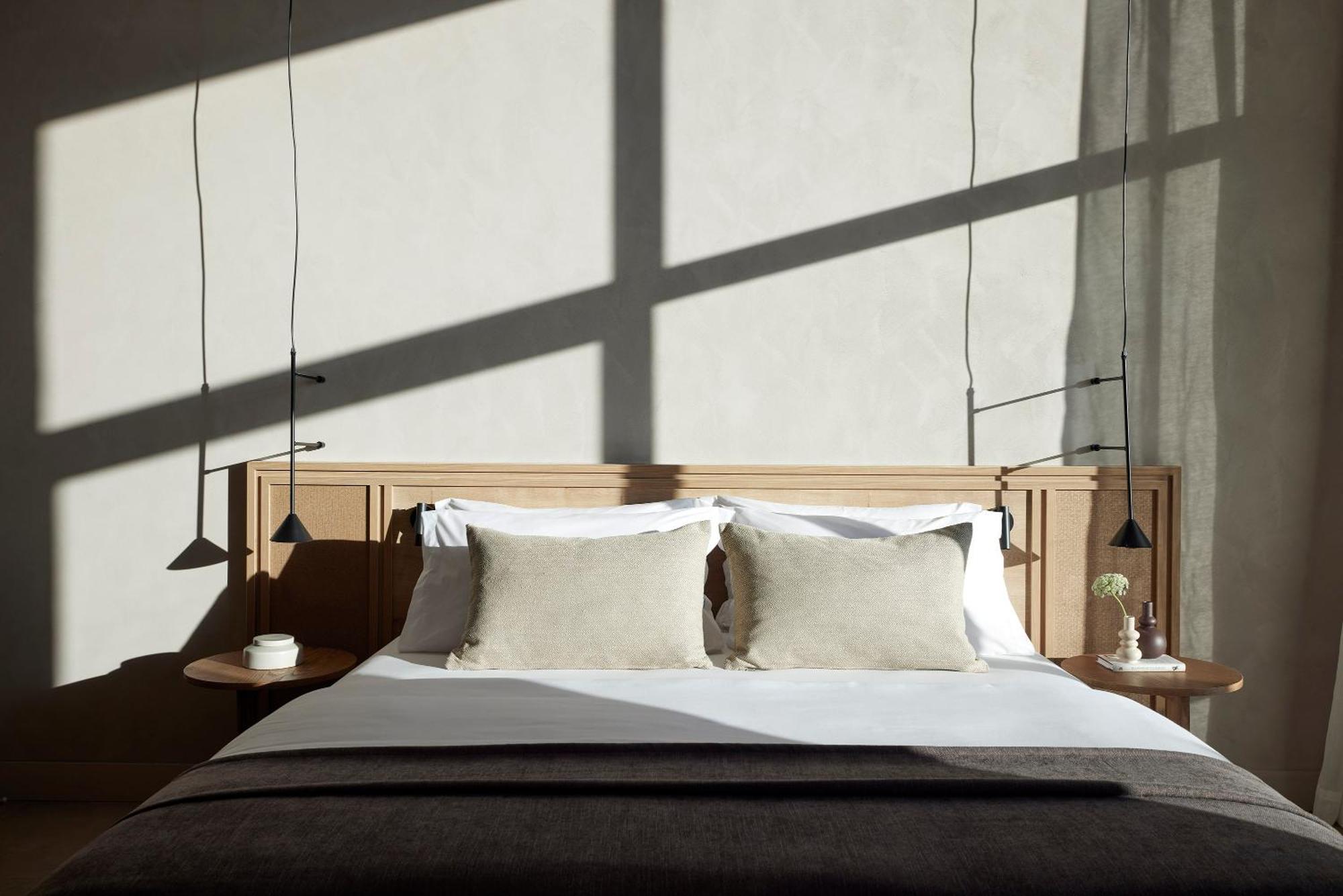 Helea Lifestyle Beach Resort Kallithea  Ngoại thất bức ảnh Bedroom at The Standard East Village